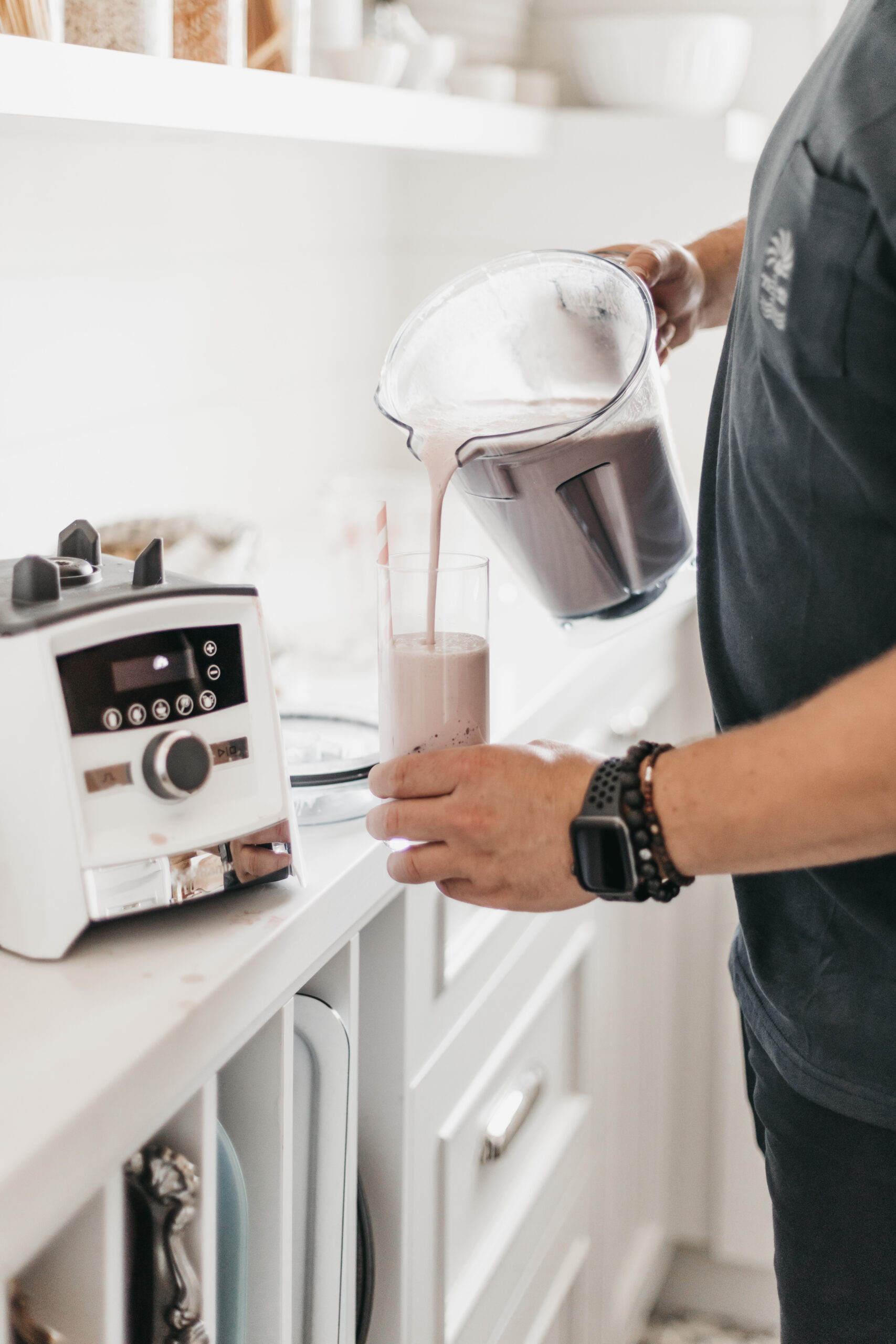 How to make the best plant-based strawberry milk